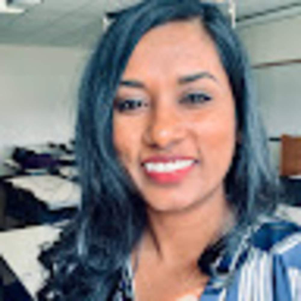 Meet your Posher, Sarika